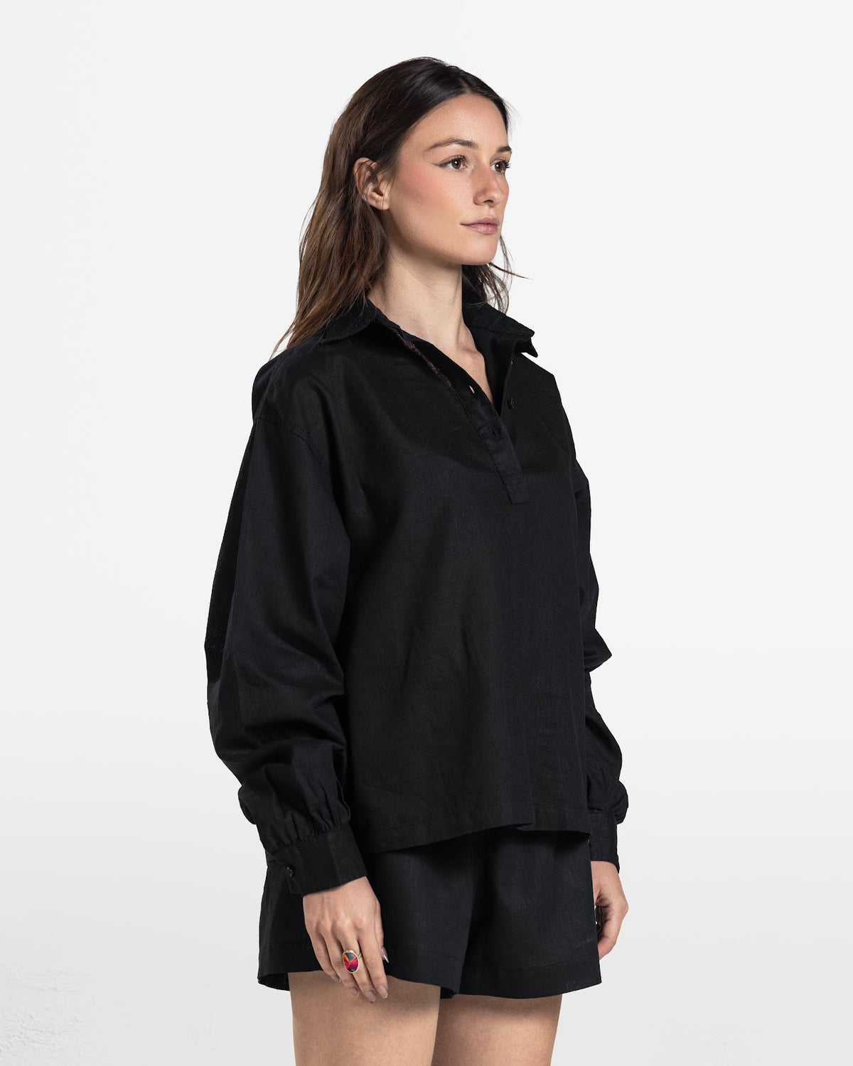 HAIF BUTTON DOWN LINEN SHIRT BLACK 3