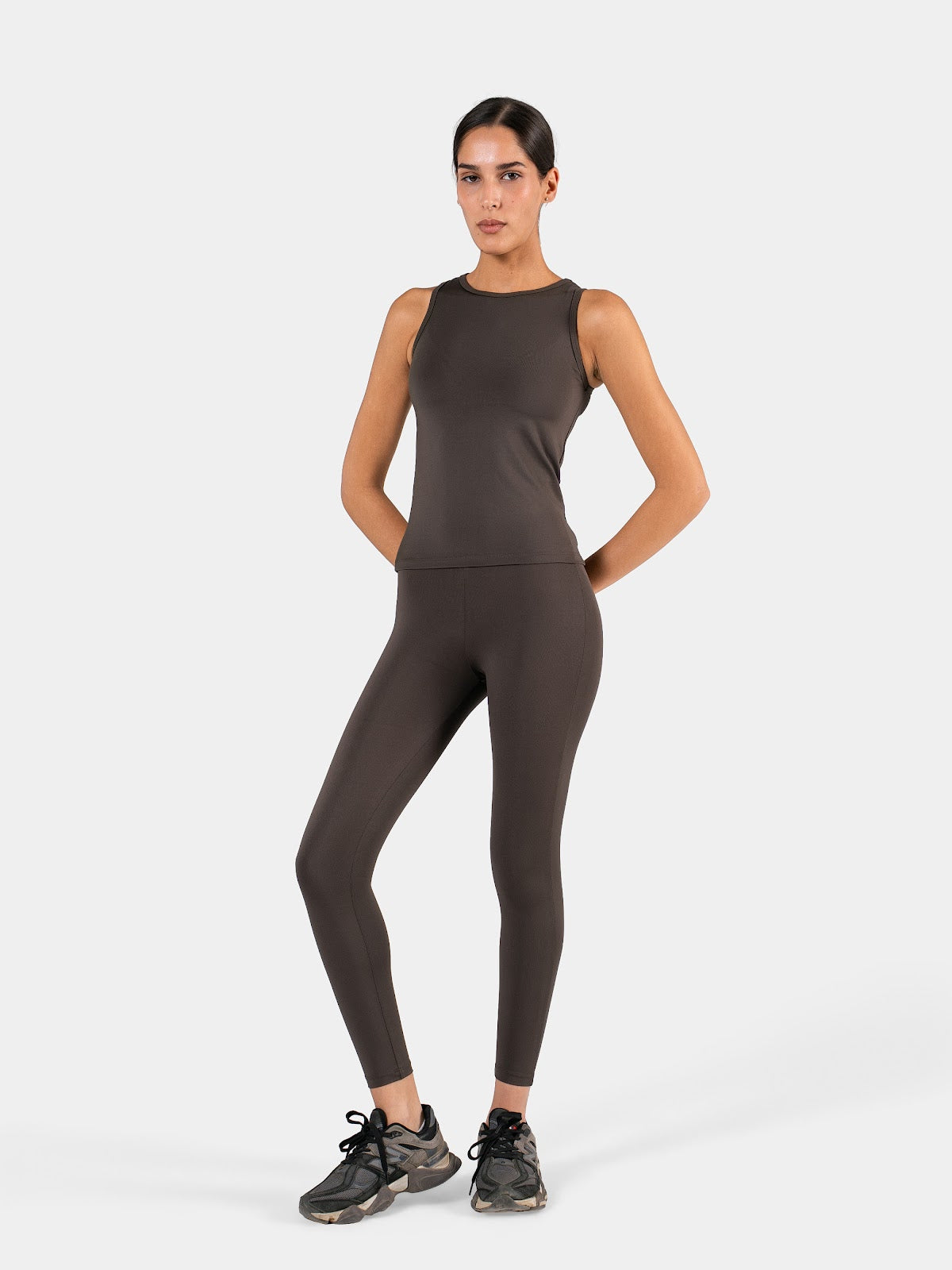 MOVE ESSENTIAL FITTED TANK BROWN 1