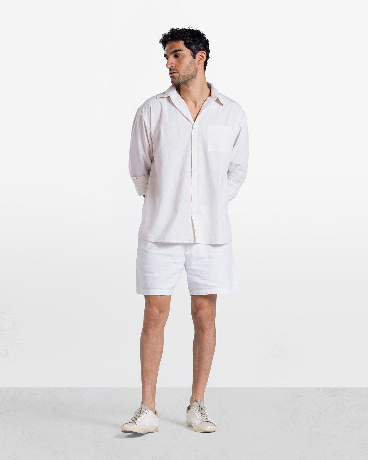 MEN'S LINEN SHORT WHITE 2