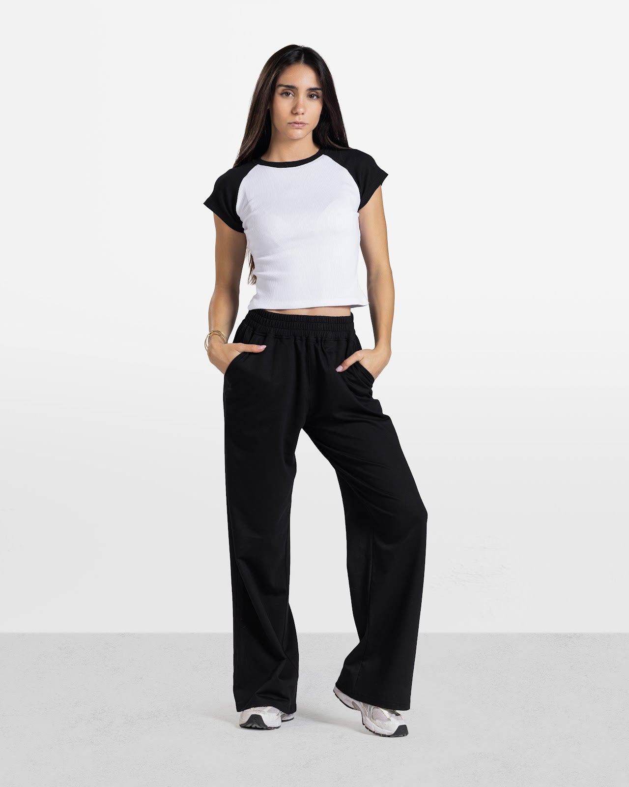 CONTRAST SLEEVE TEE BLACK 4