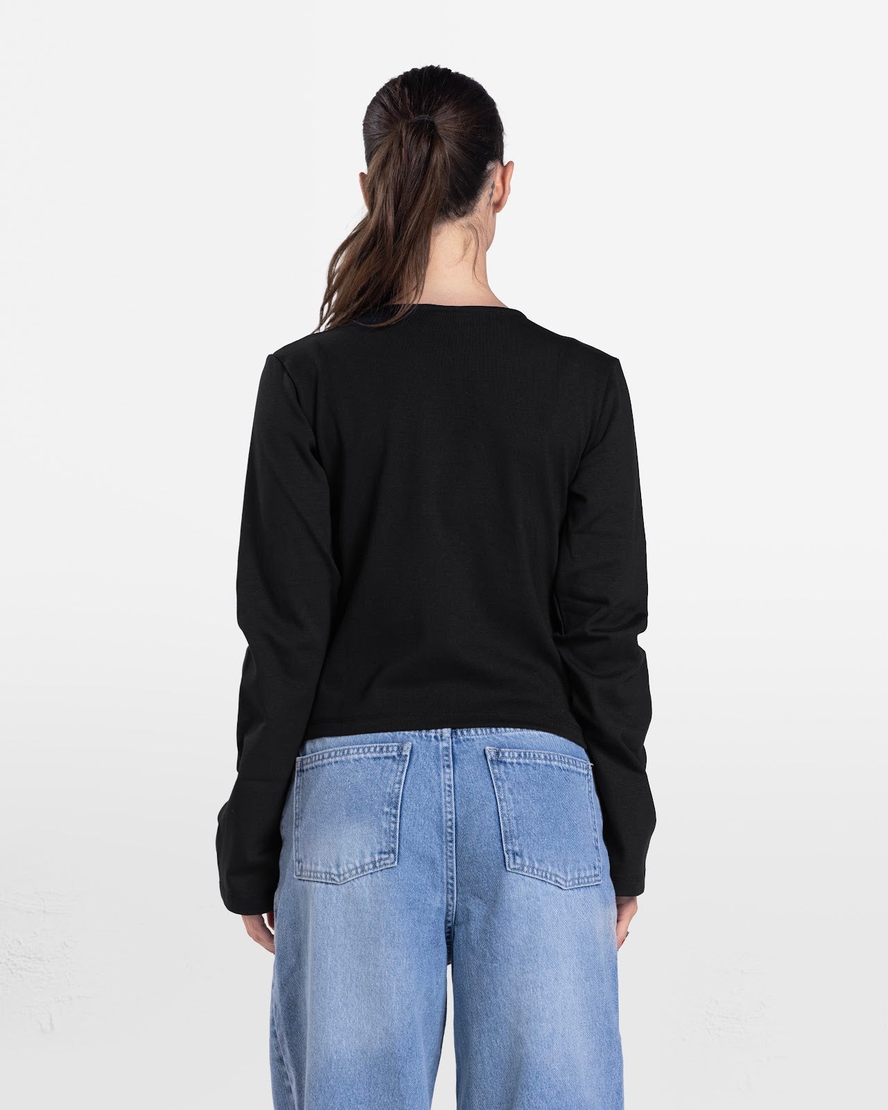 LOOSE FIT LONG SLEEVE TOP BLACK 2
