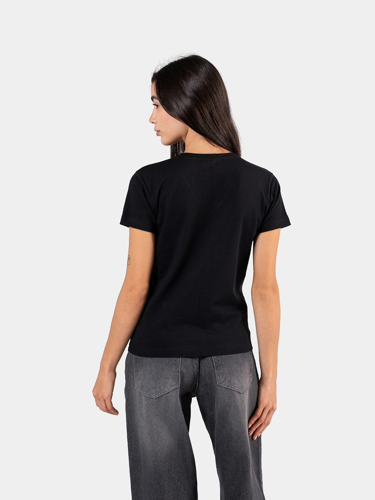 RELAXED FIT V-NECK TEE BLACK 5