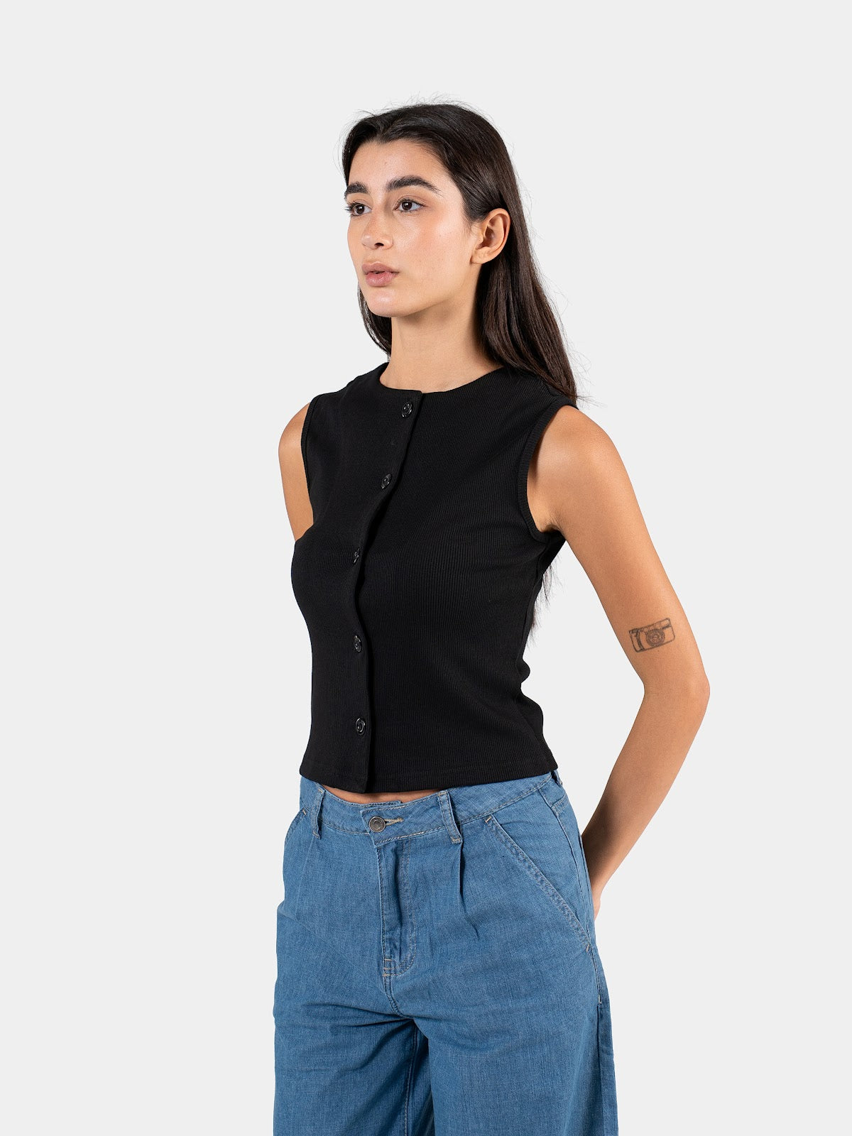 RIBBED BUTTON TANK BLACK 2