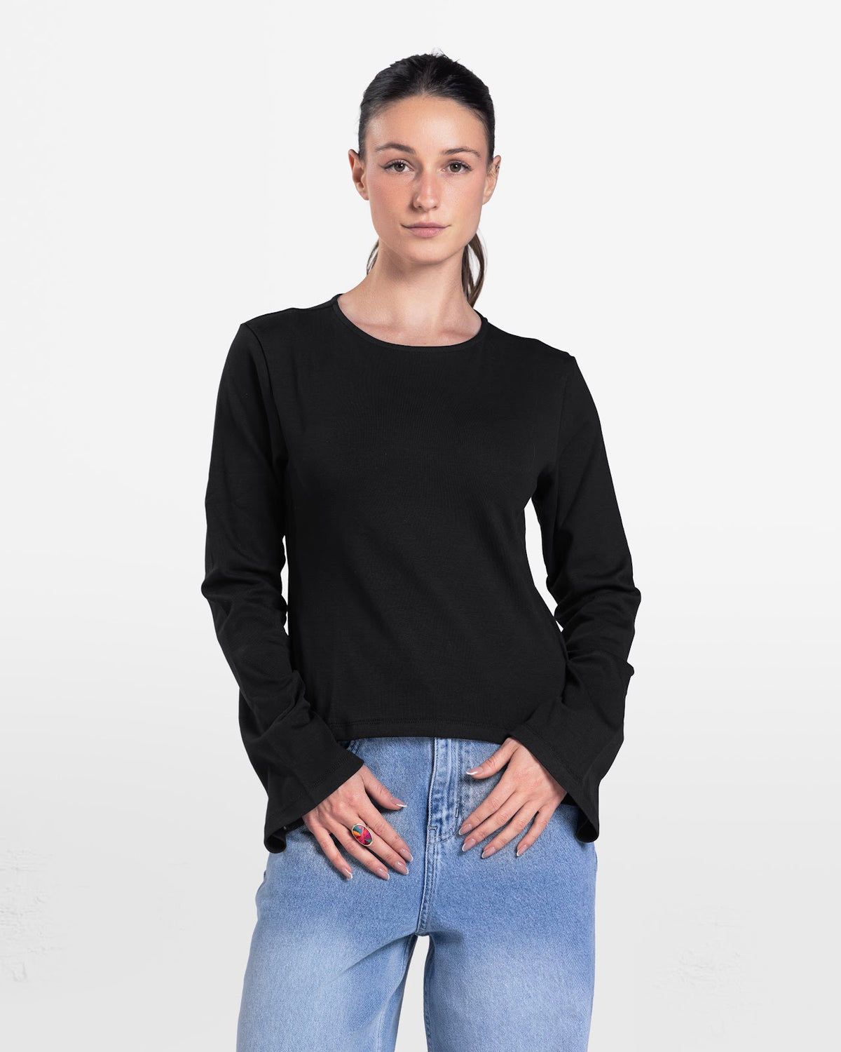 LOOSE FIT LONG SLEEVE TOP BLACK 1