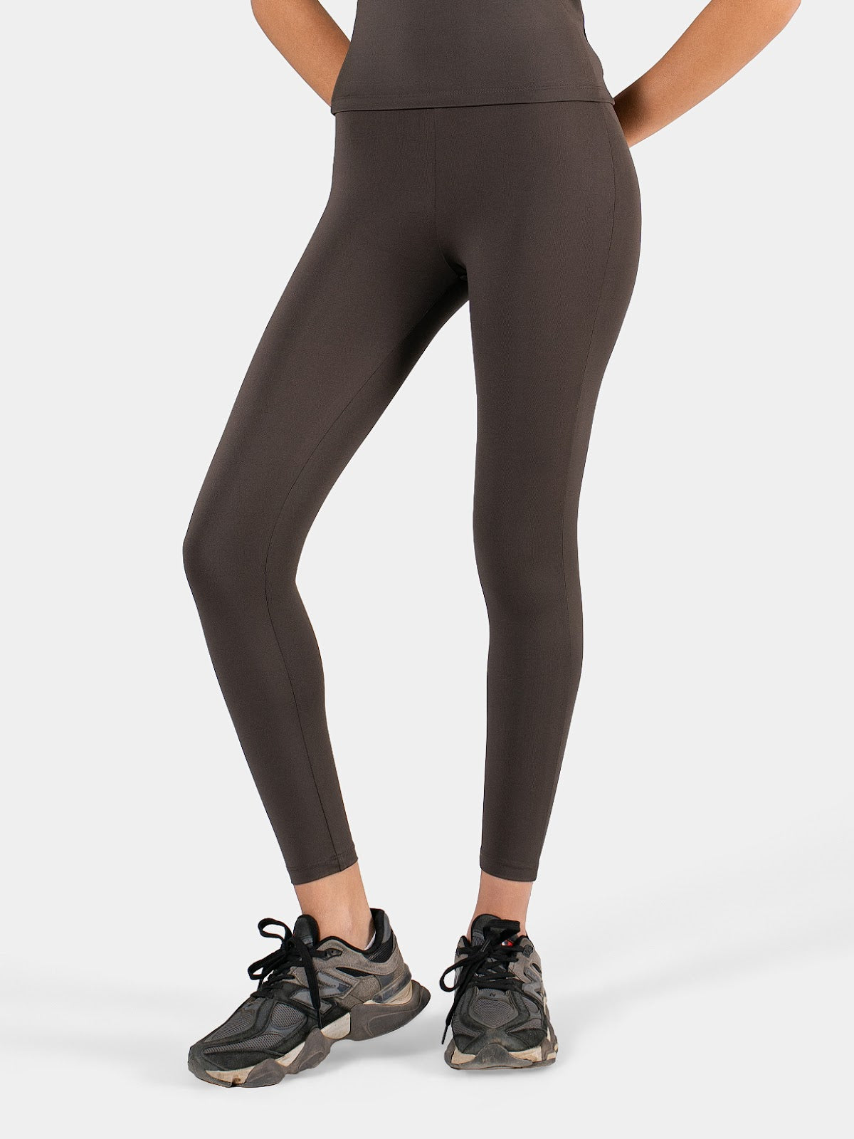 MOVE ESSENTIAL LEGGINGS BROWN 1