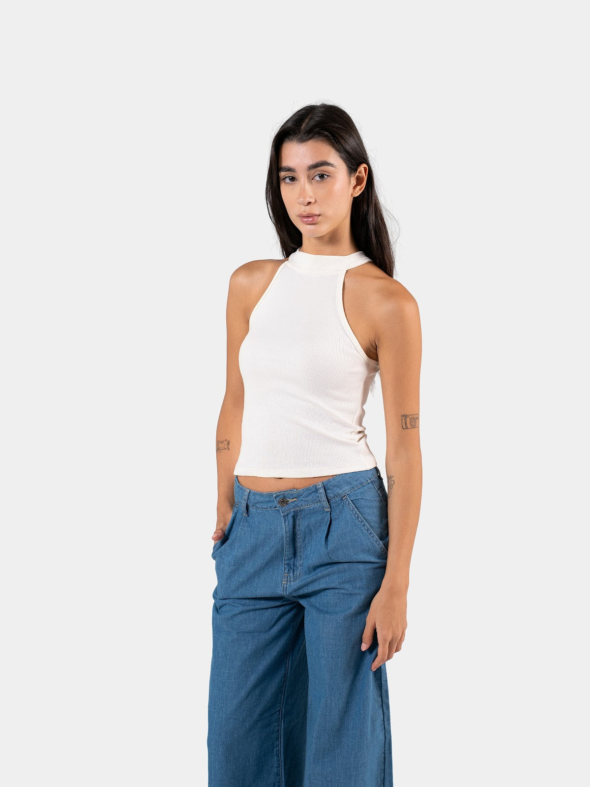 RIBBED HALTER TOP OFF-WHITE 5
