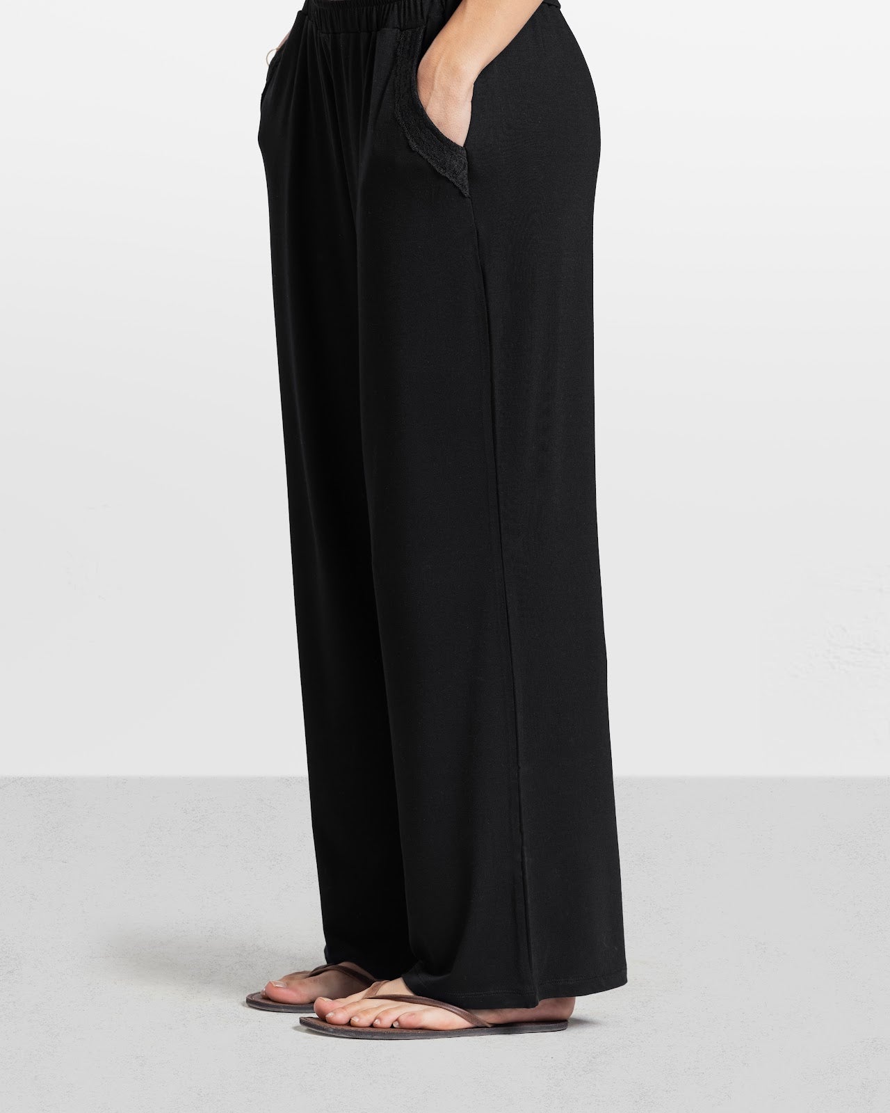 LACE TRIM CAMI PANTS SET BLACK 5