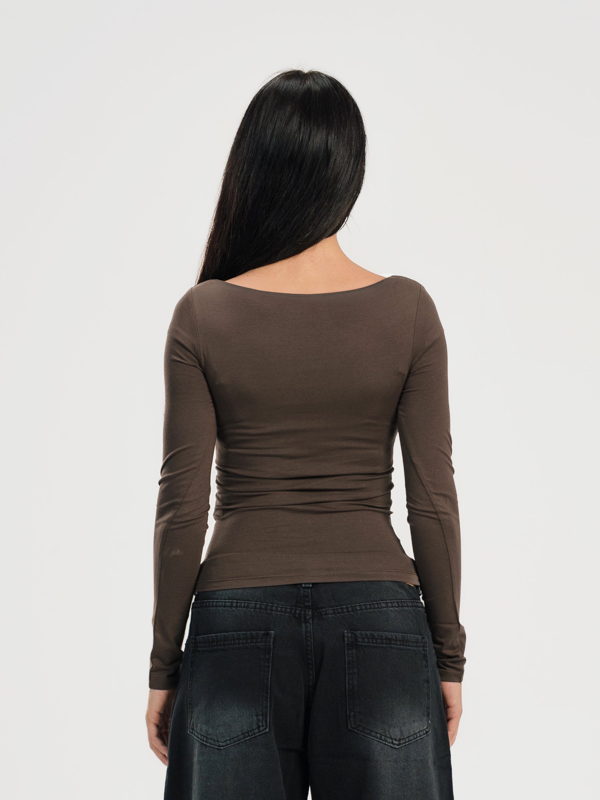 BOAT NECK LONG SLEEVE TOP