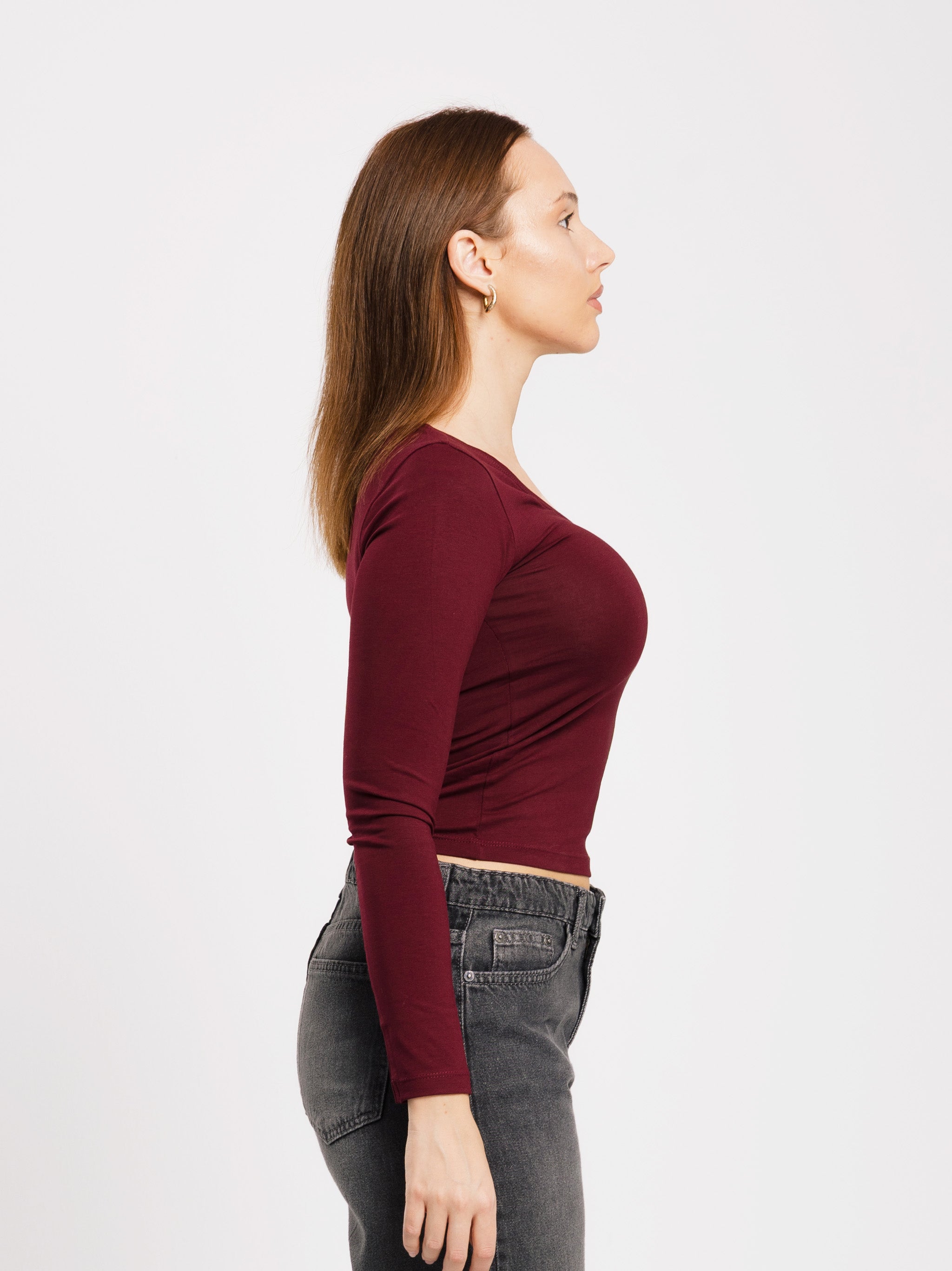 U-SHAPED LONG SLEEVE TOP