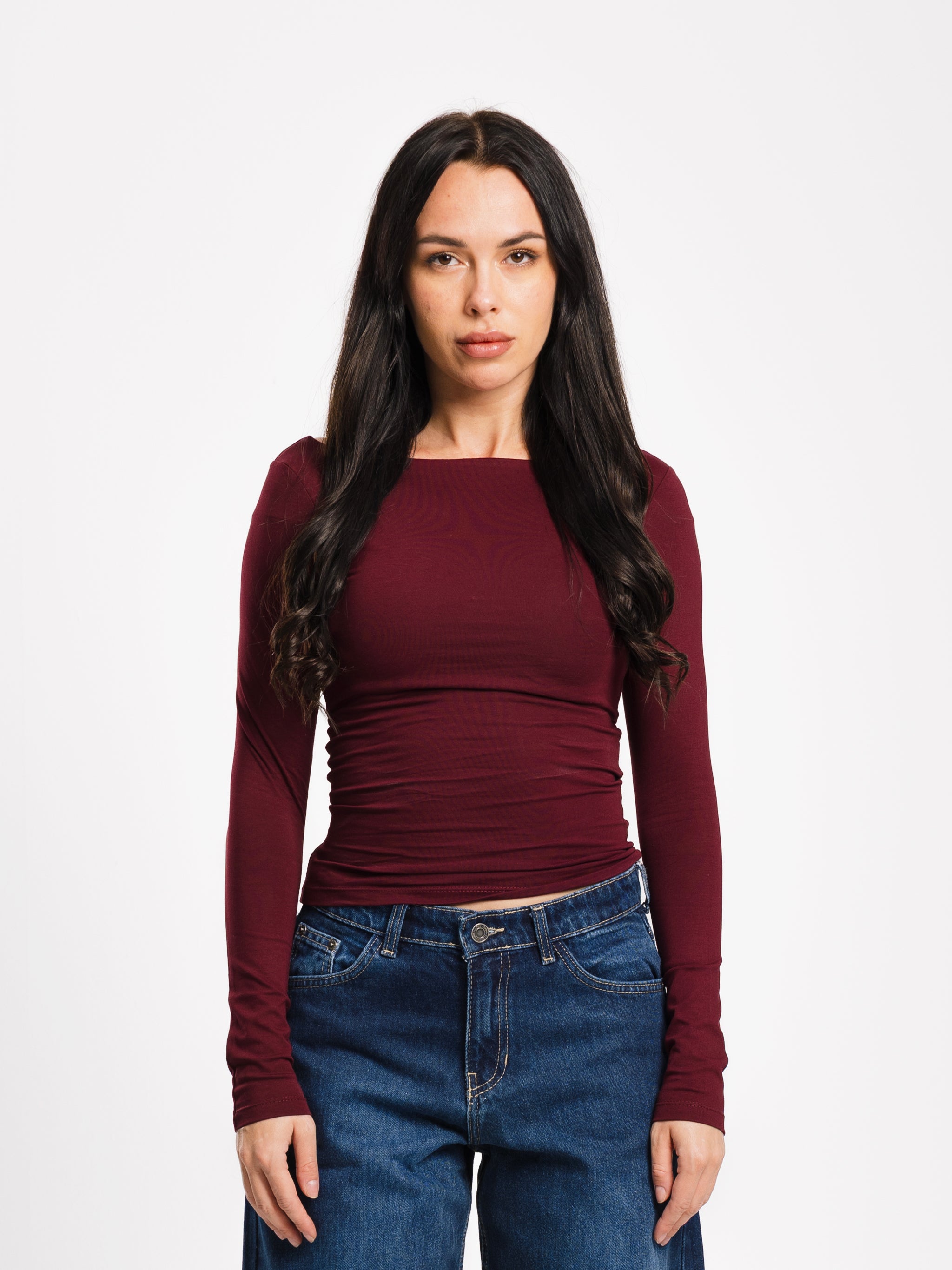BOAT NECK LONG SLEEVE TOP