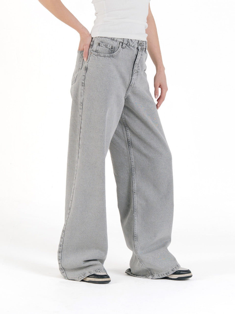 HIGH WAIST BAGGY JEANS