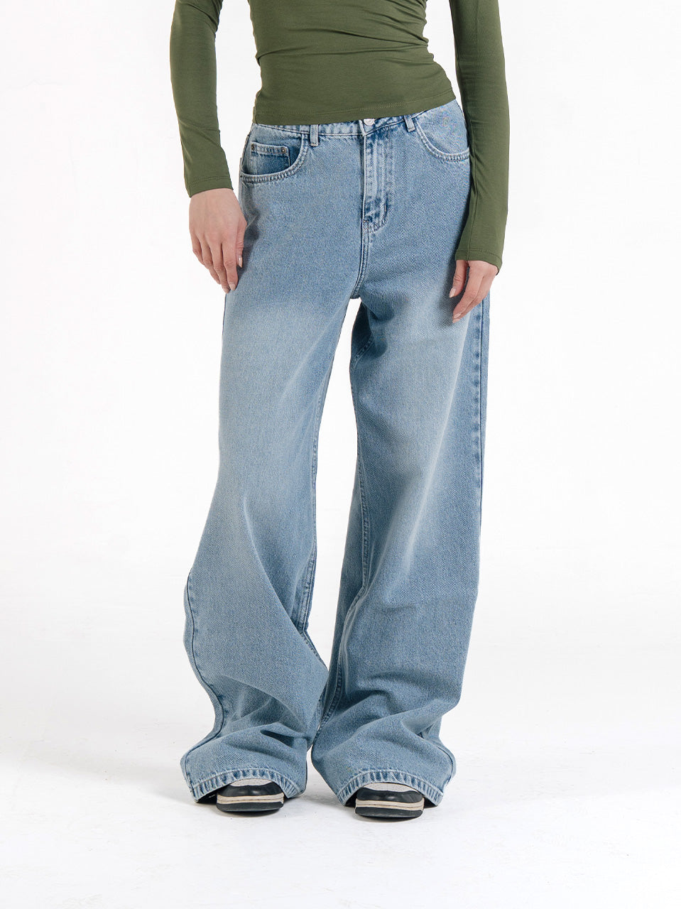 HIGH WAIST BAGGY JEANS