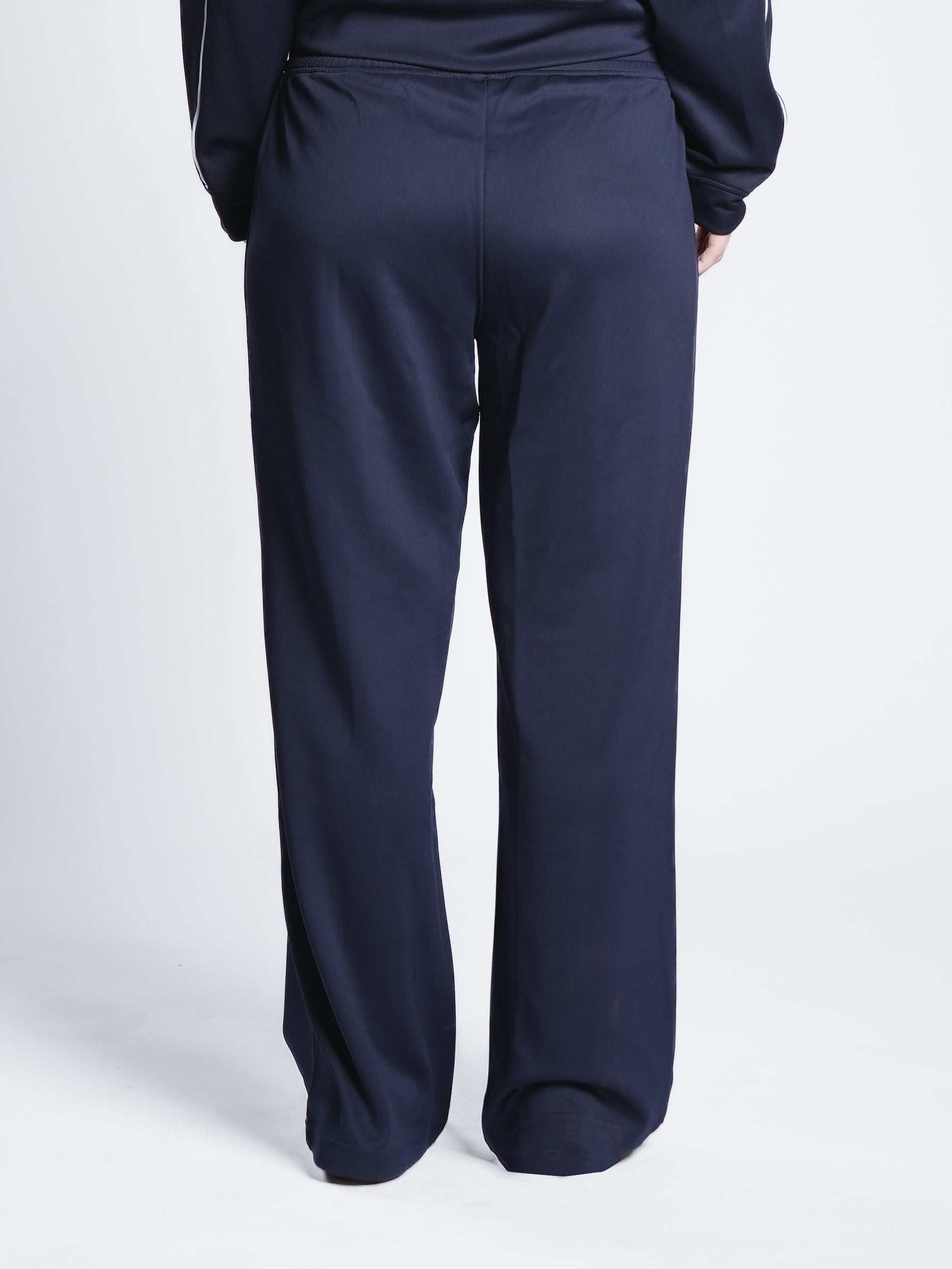 BREATHABLE COMFORTLUX PLEATED WIDE LEG PANTS