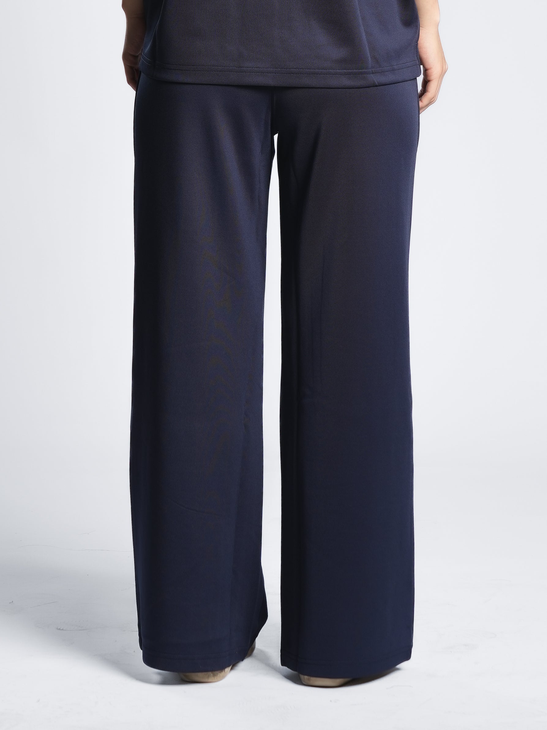BREATHABLE COMFORTLUX WIDE LEG PANTS