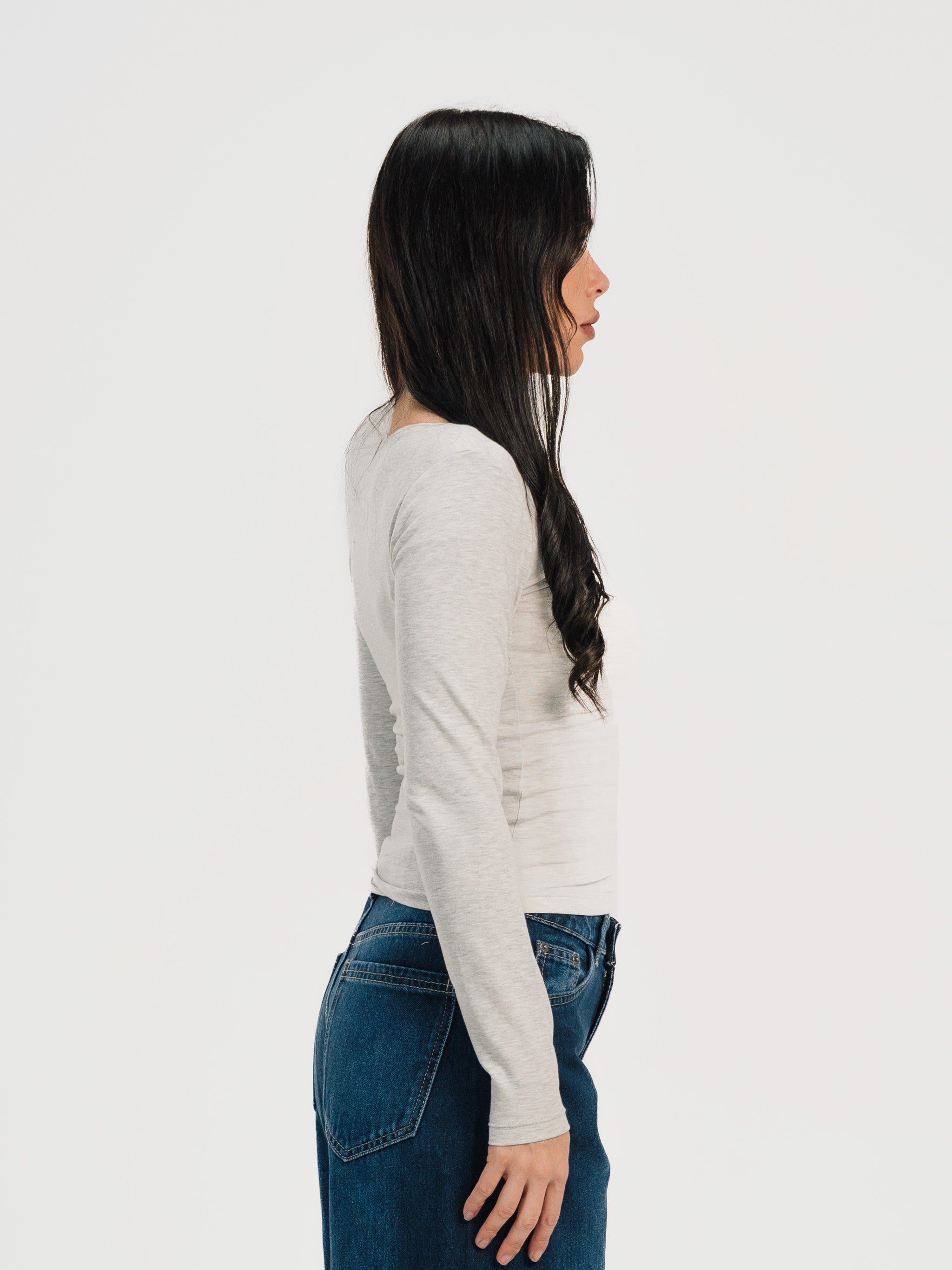 U-SHAPED LONG SLEEVE TOP