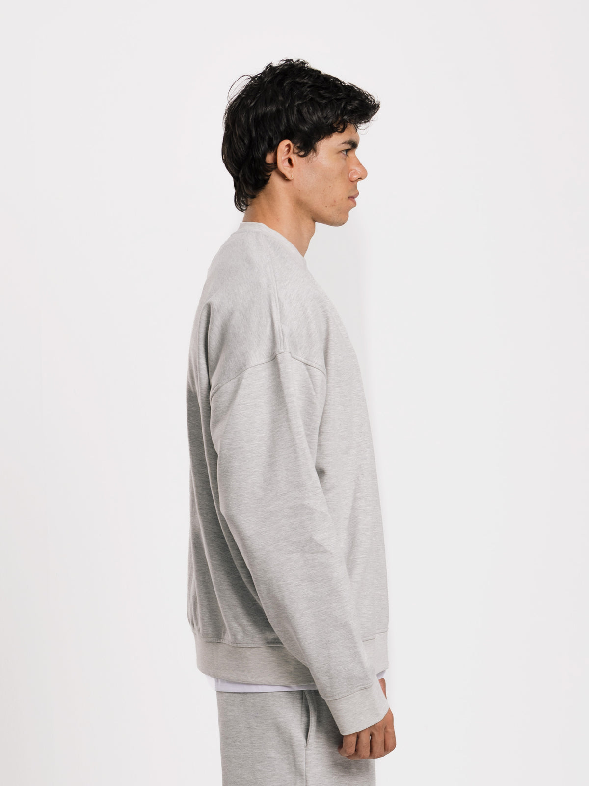COMFORT+ CREWNECK
