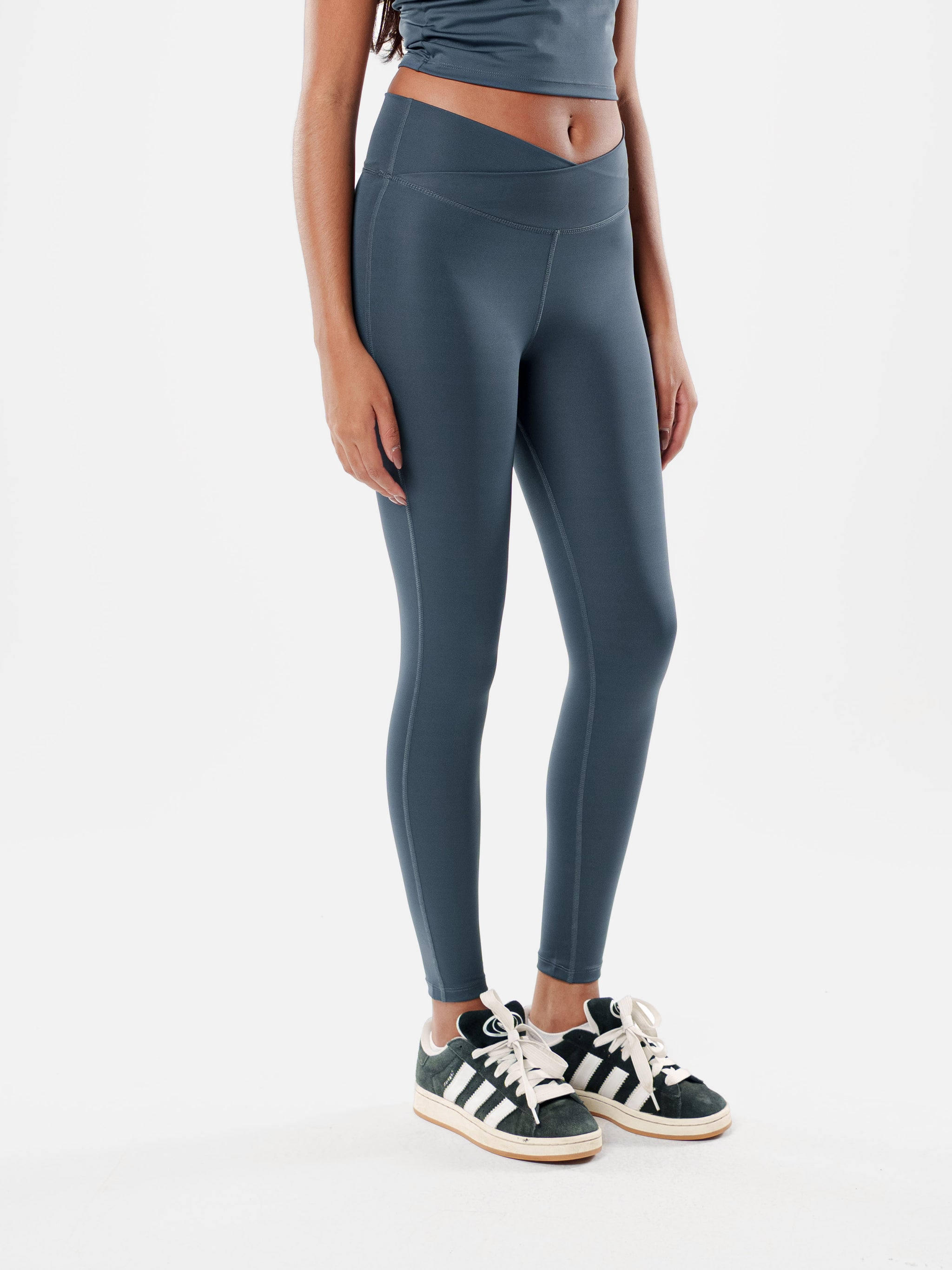 MOVE CROSSOVER LEGGINGS