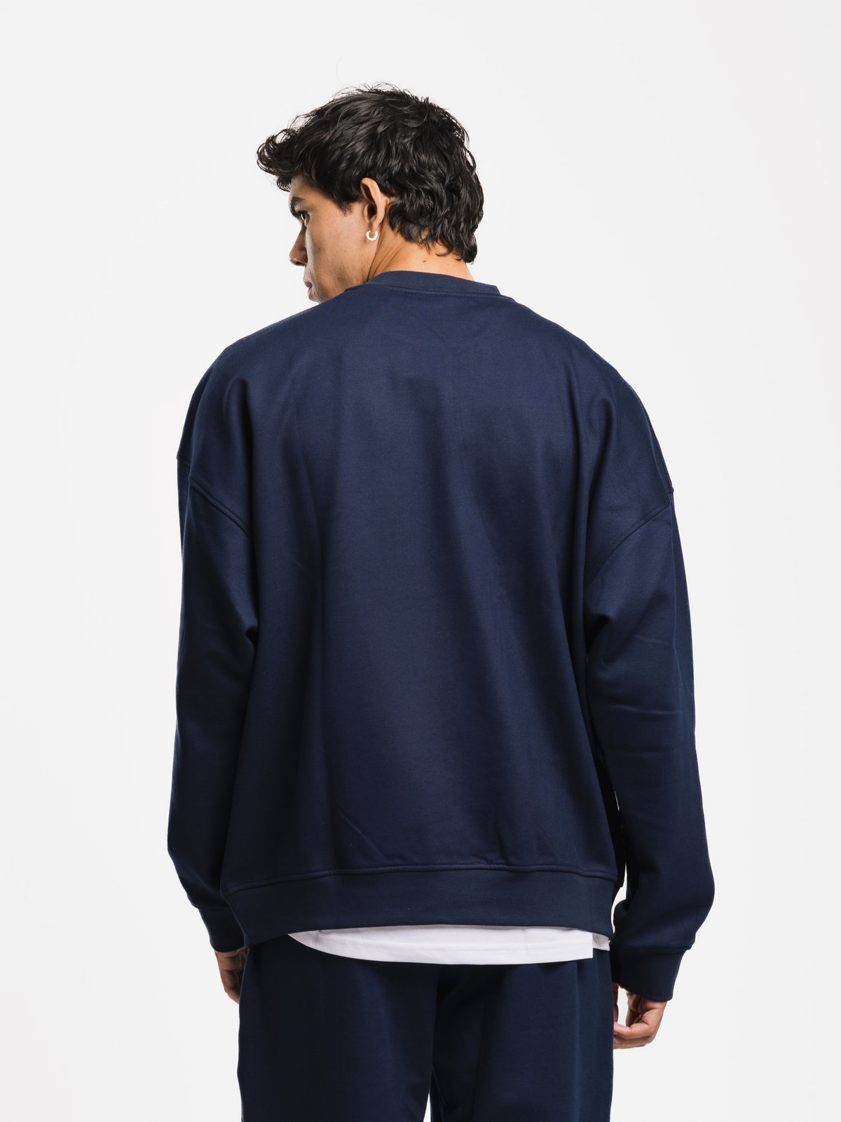 COMFORT+ CREWNECK
