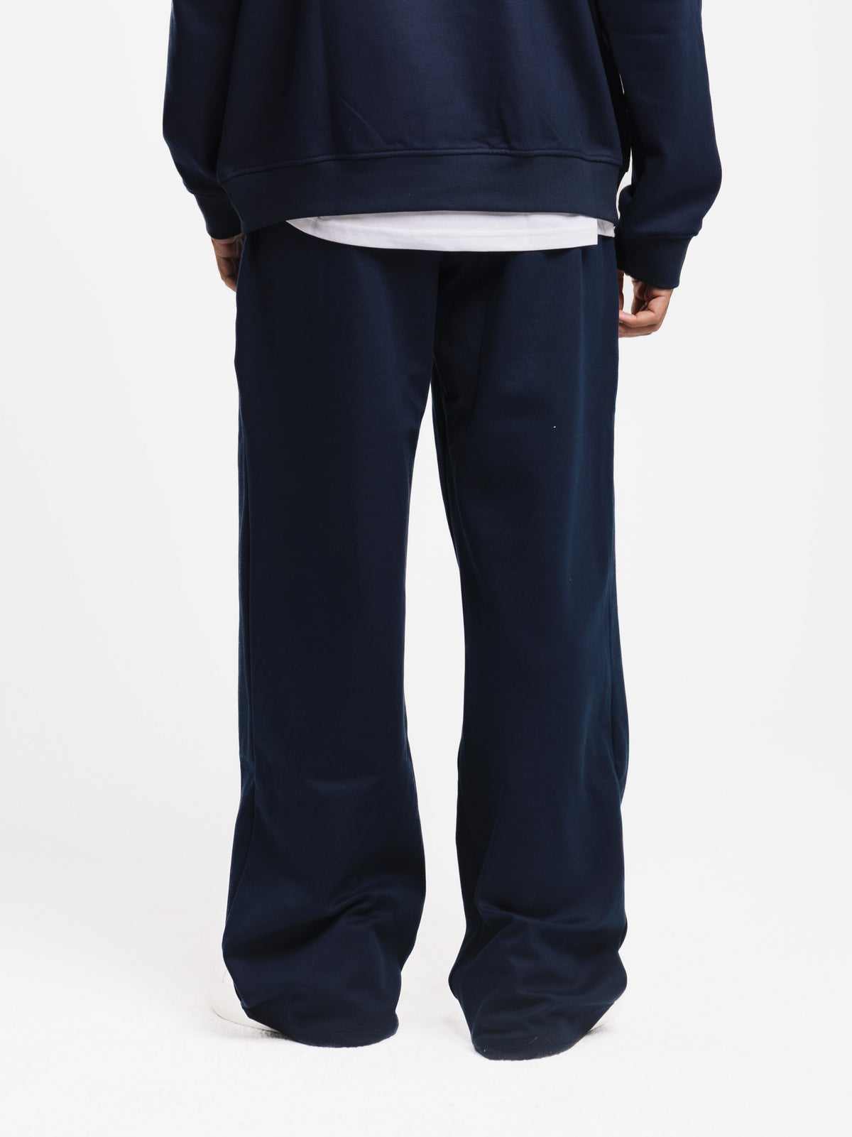 COMFORT+ STRAIGHT LEG SWEATPANTS
