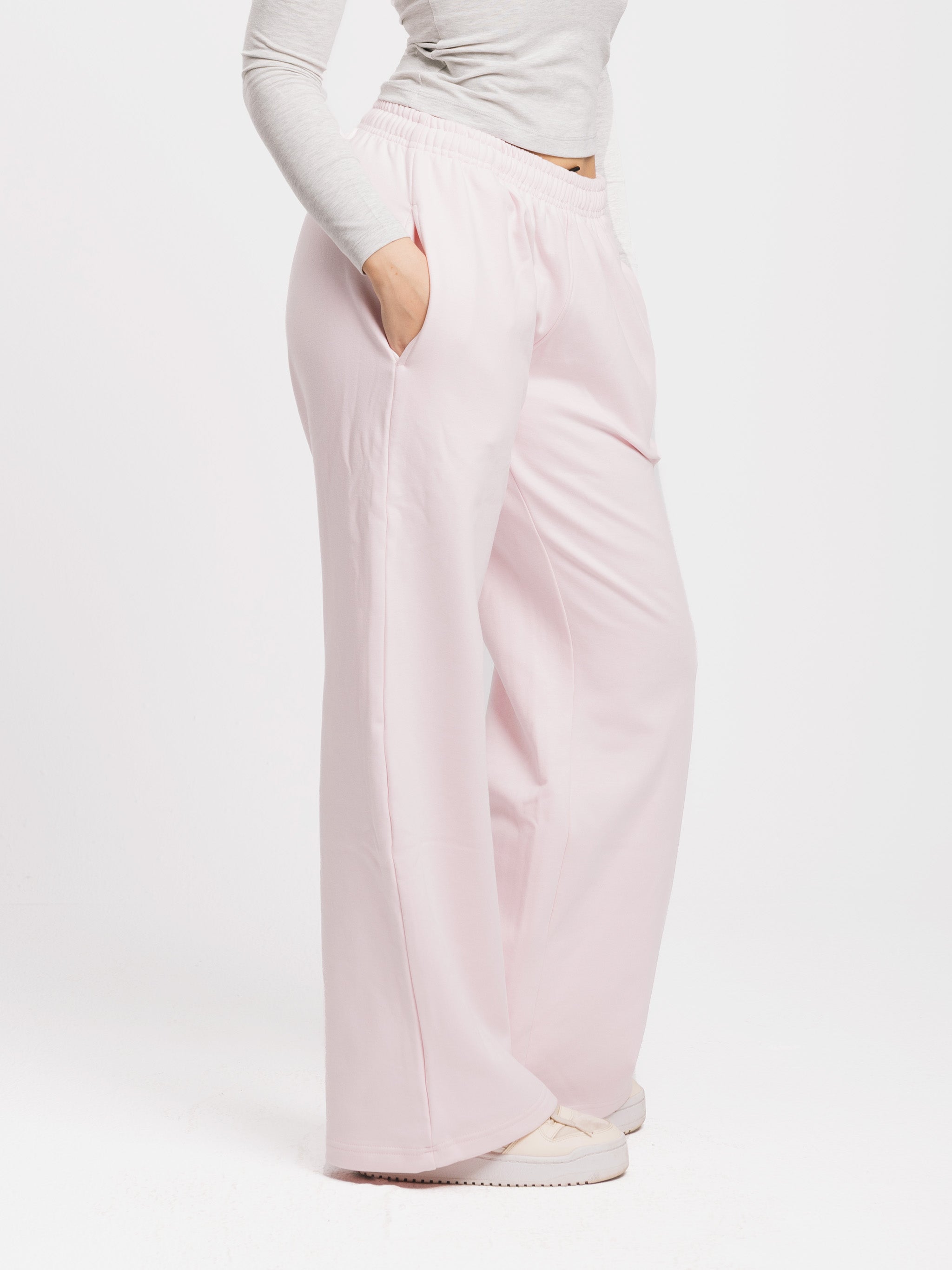 COMFORT+ STRAIGHT LEG SWEATPANTS