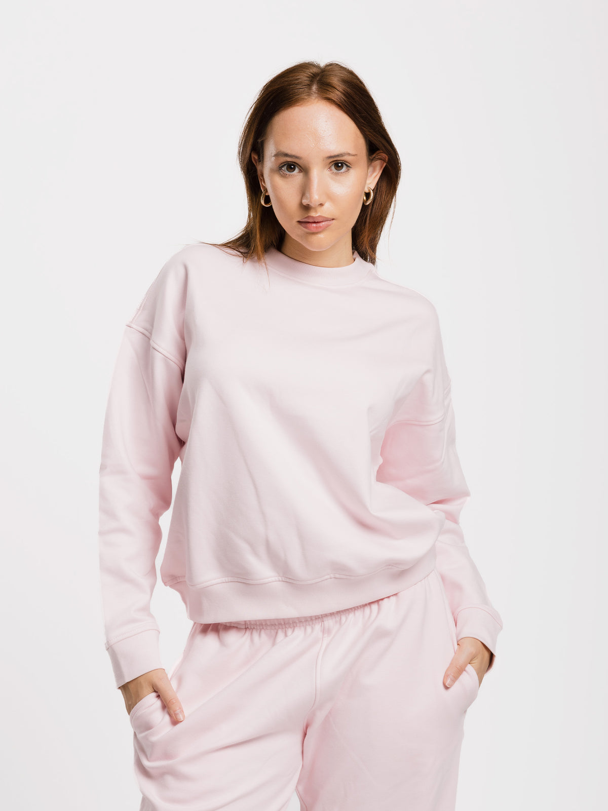 COMFORT+ CREWNECK