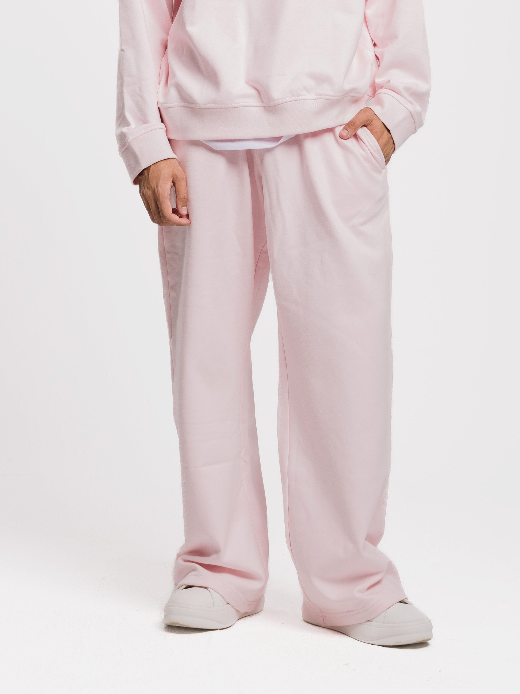 COMFORT+ STRAIGHT LEG SWEATPANTS
