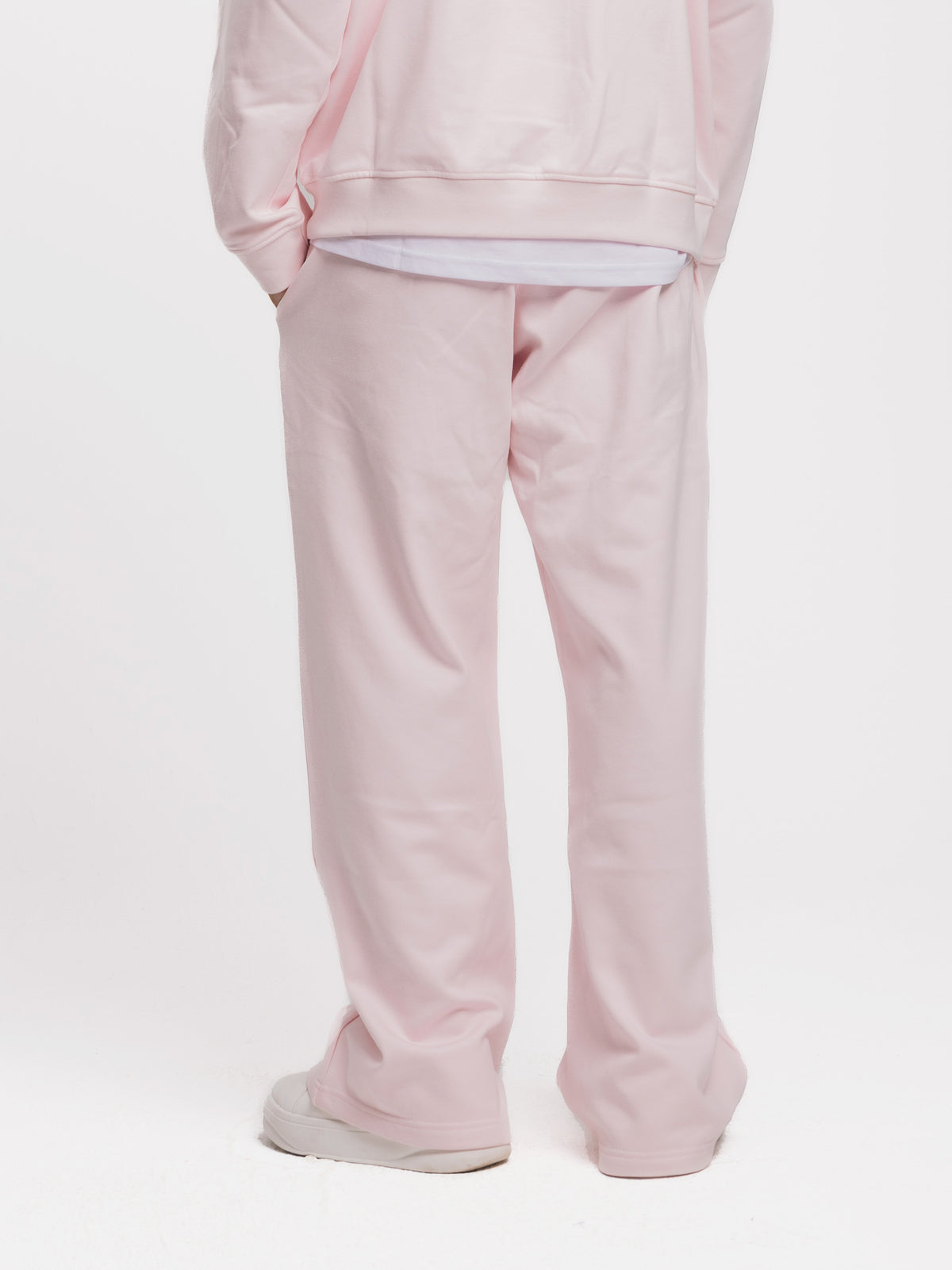 COMFORT+ STRAIGHT LEG SWEATPANTS