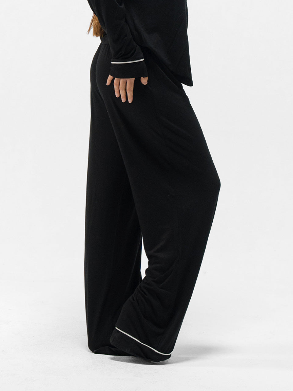 PIPED LONG SLEEVE & PANTS SET