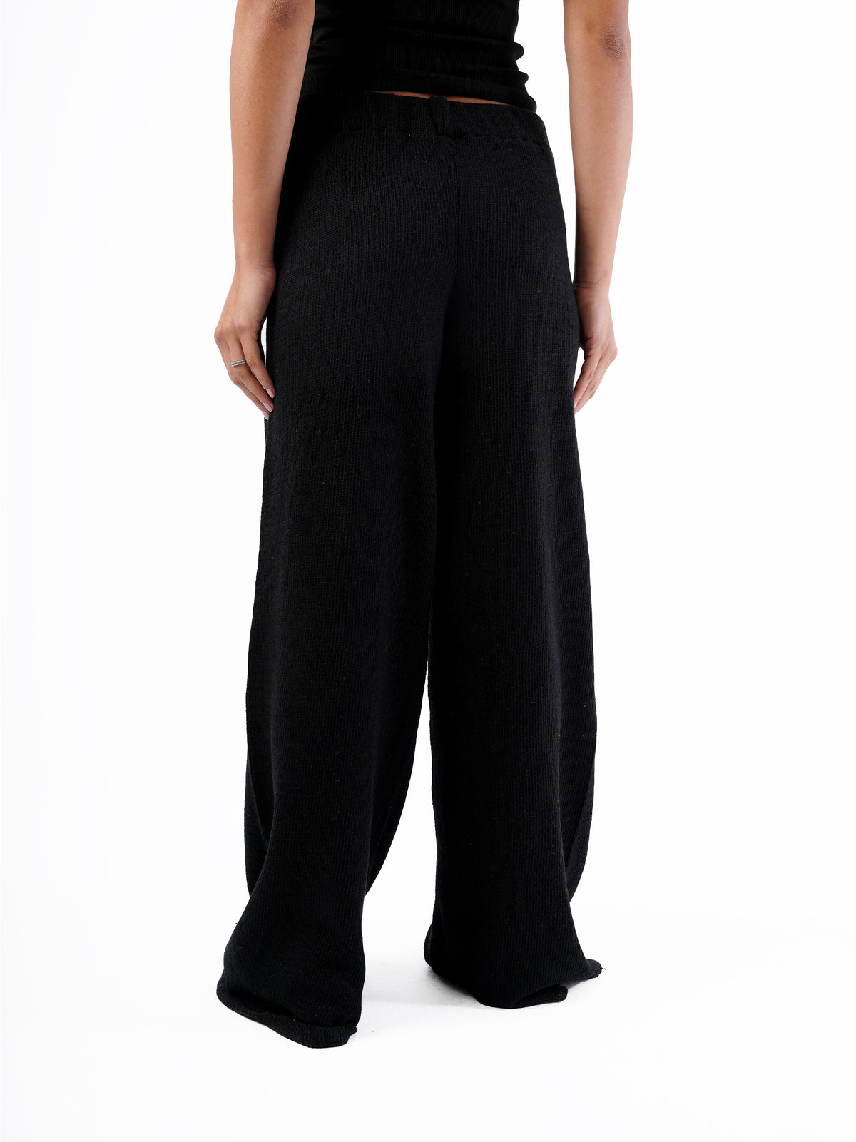 WIDE LEG KNIT PANTS