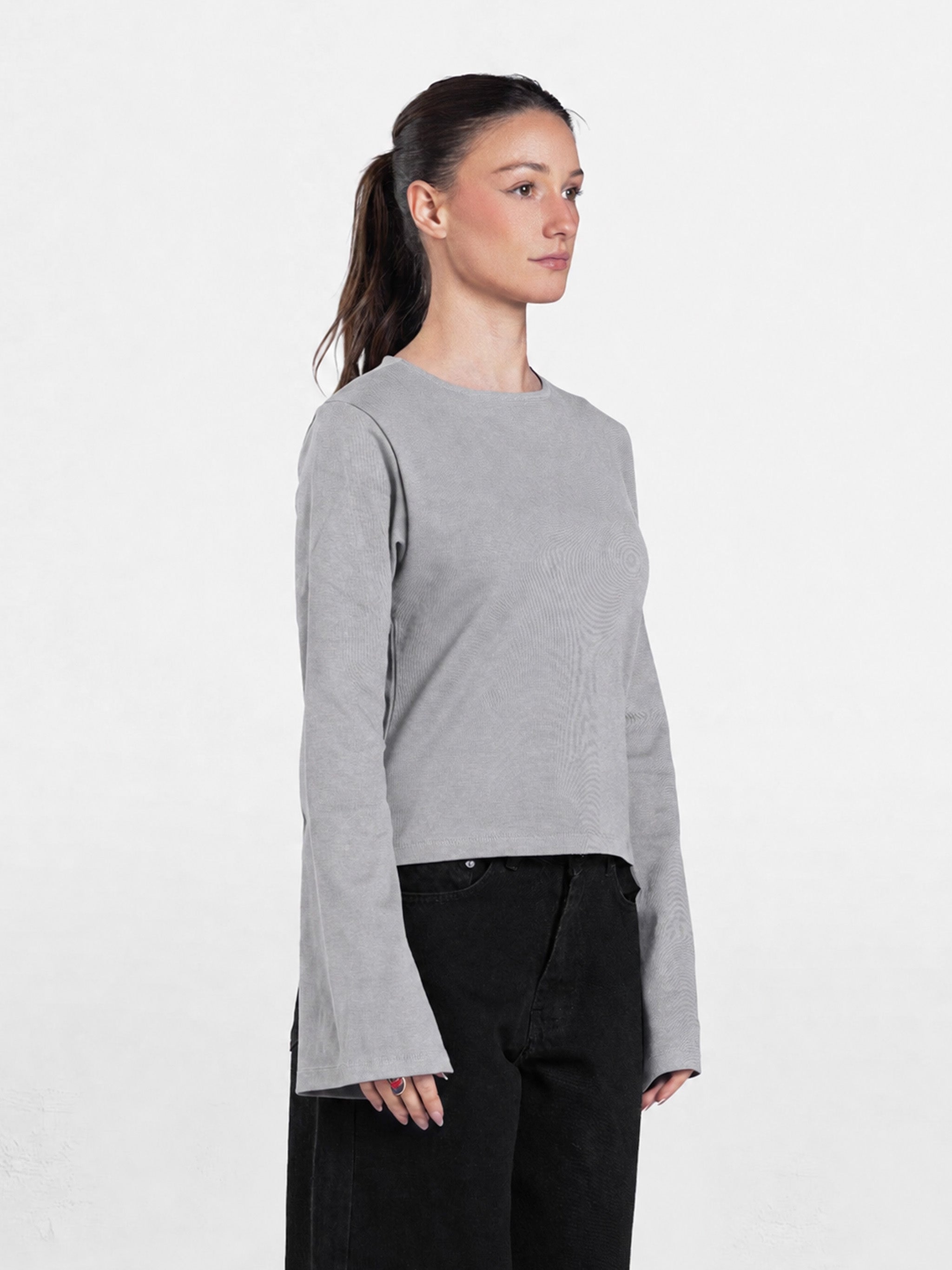 LOOSE FIT LONG SLEEVE TOP