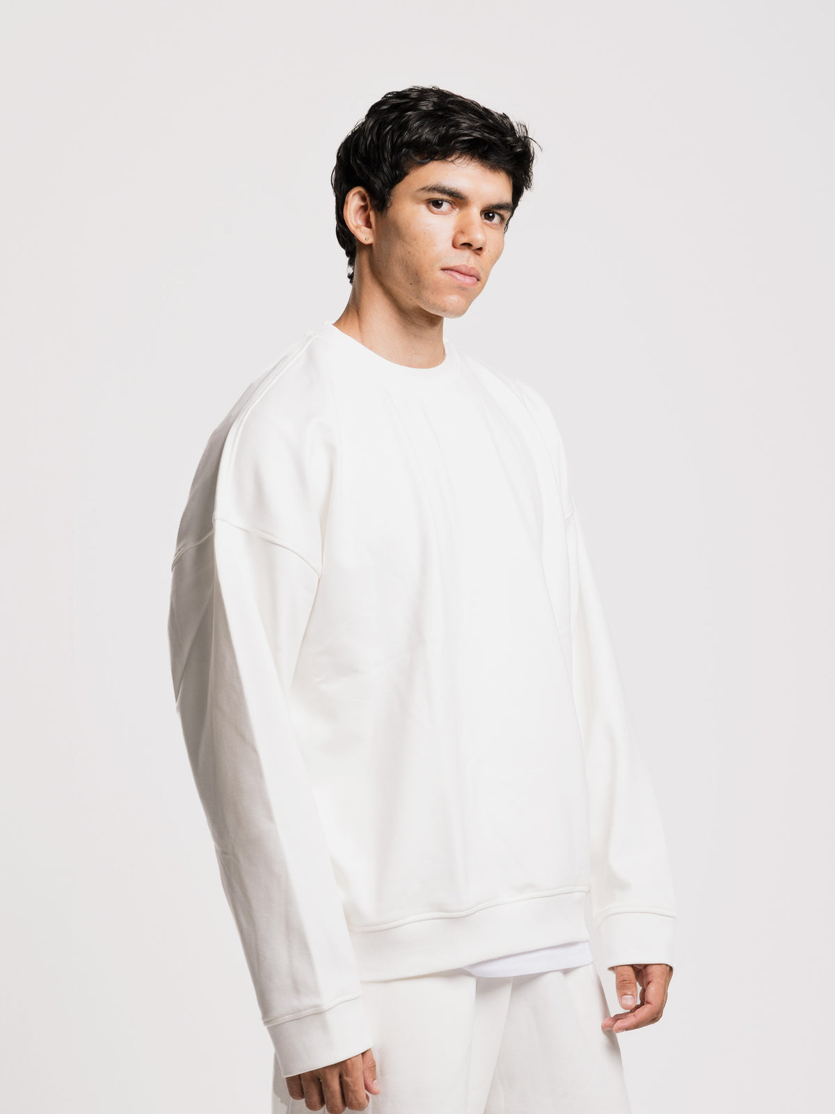 COMFORT+ CREWNECK
