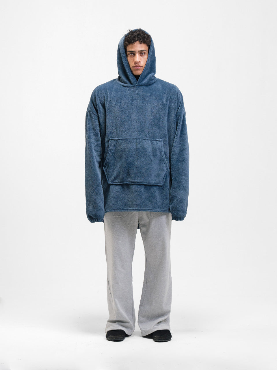 BLANKET HOODIE