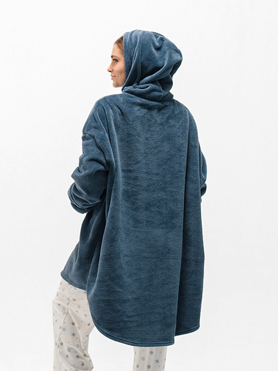 BLANKET HOODIE