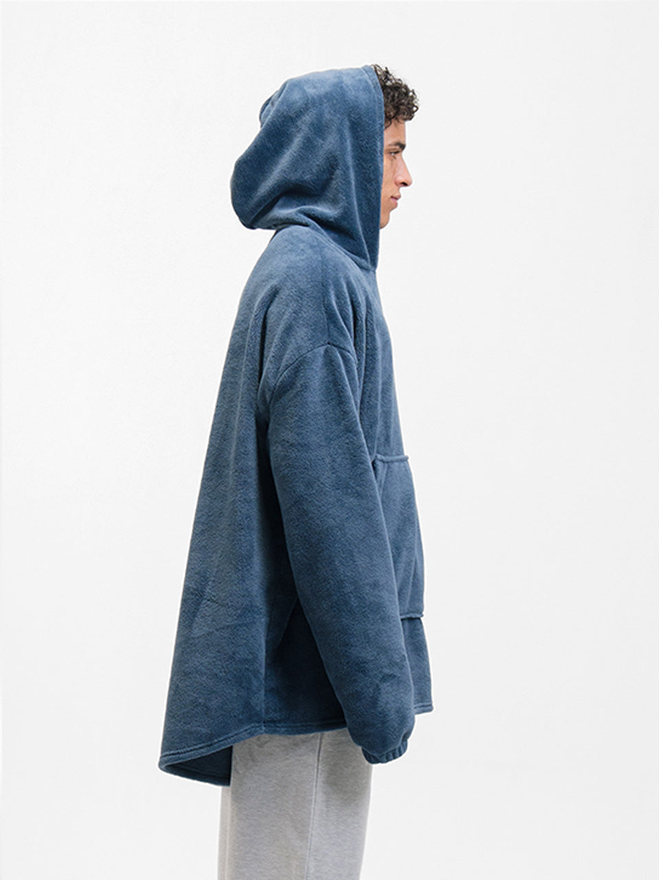 BLANKET HOODIE