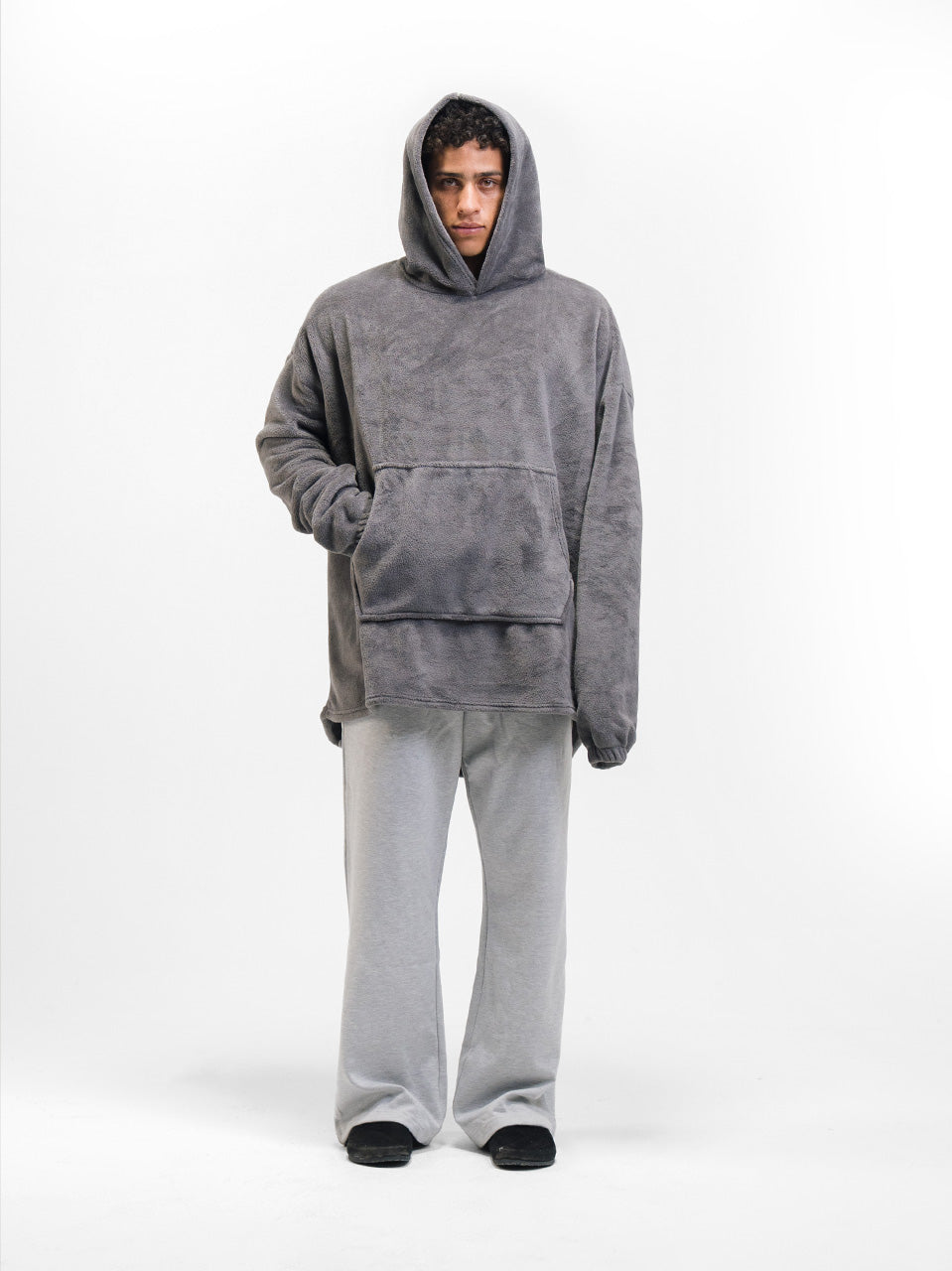 BLANKET HOODIE