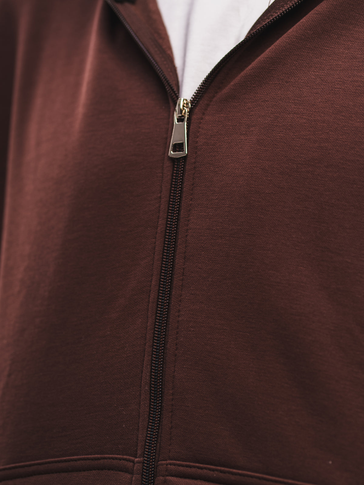 ZIP UP
