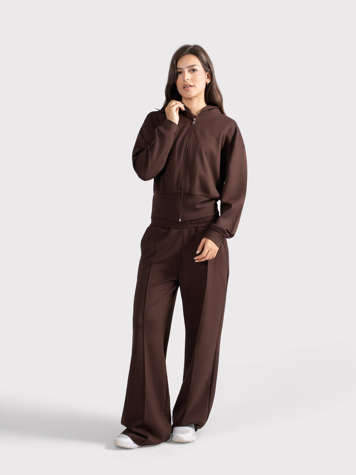 BREATHABLE ZIP-UP BROWN