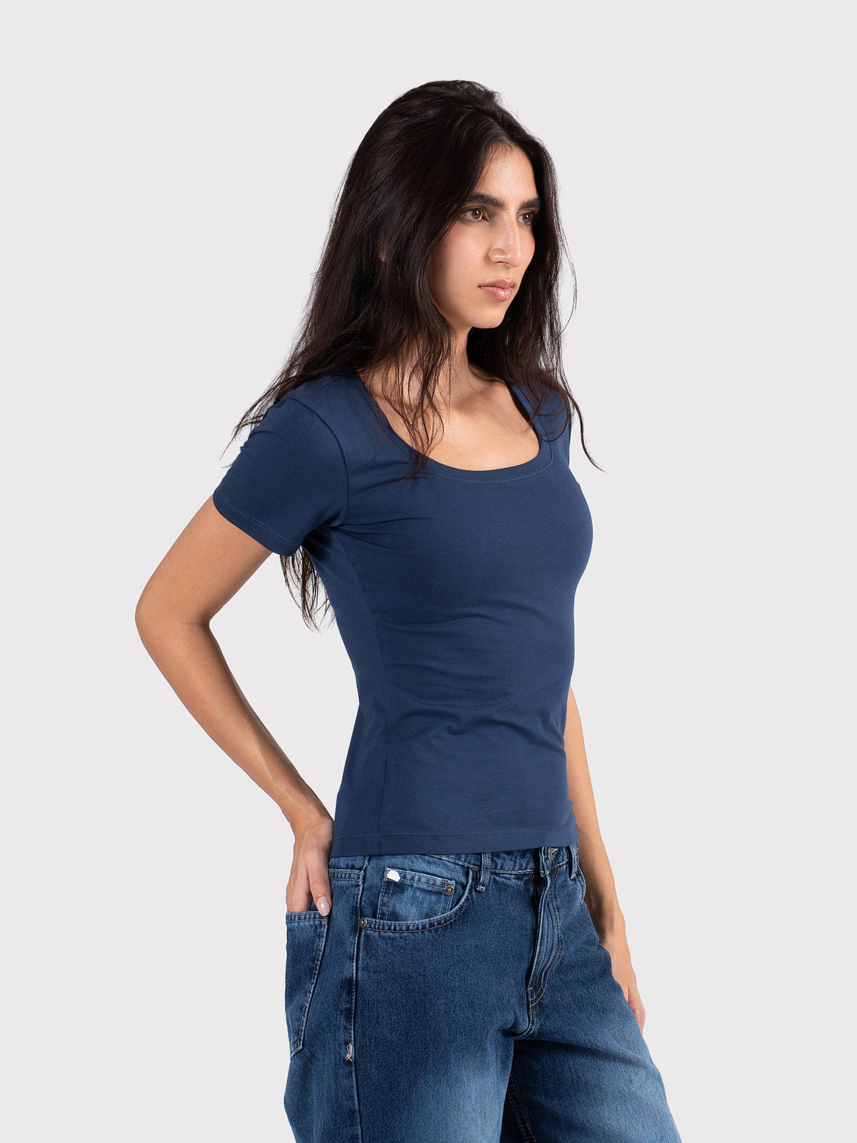 U-SHAPED SHORT SLEEVE NAVY
