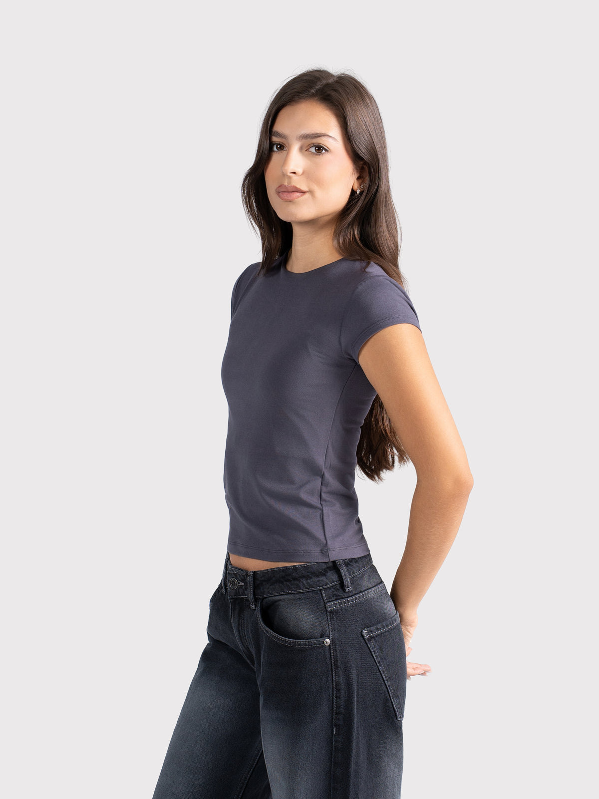 MICROFIBER BASIC SHORT SLEEVE TOP CHARCOAL