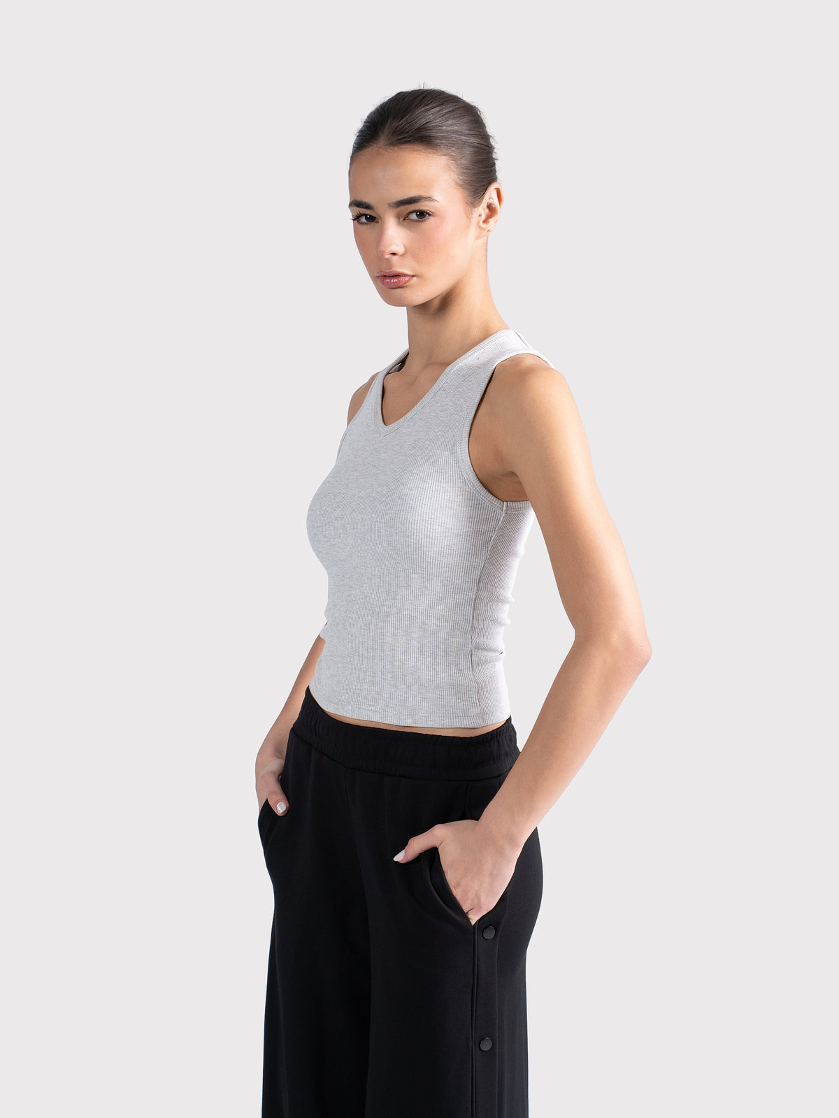 V-NECK TANK TOP CLOUD-GREY