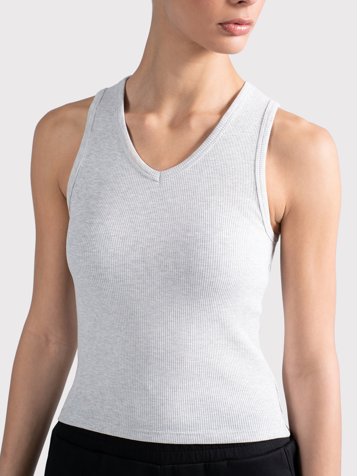 V-NECK TANK TOP CLOUD-GREY