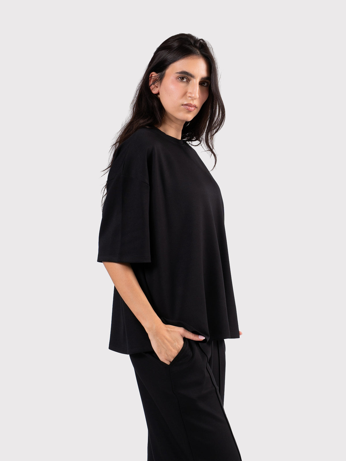 BREATHABLE T-SHIRT BLACK