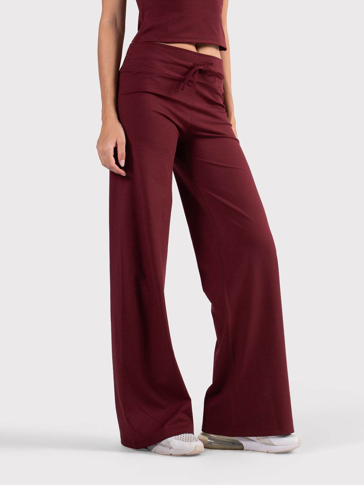 WIDE LEG DRAWSTRING MOVE PANTS BURGUNDY