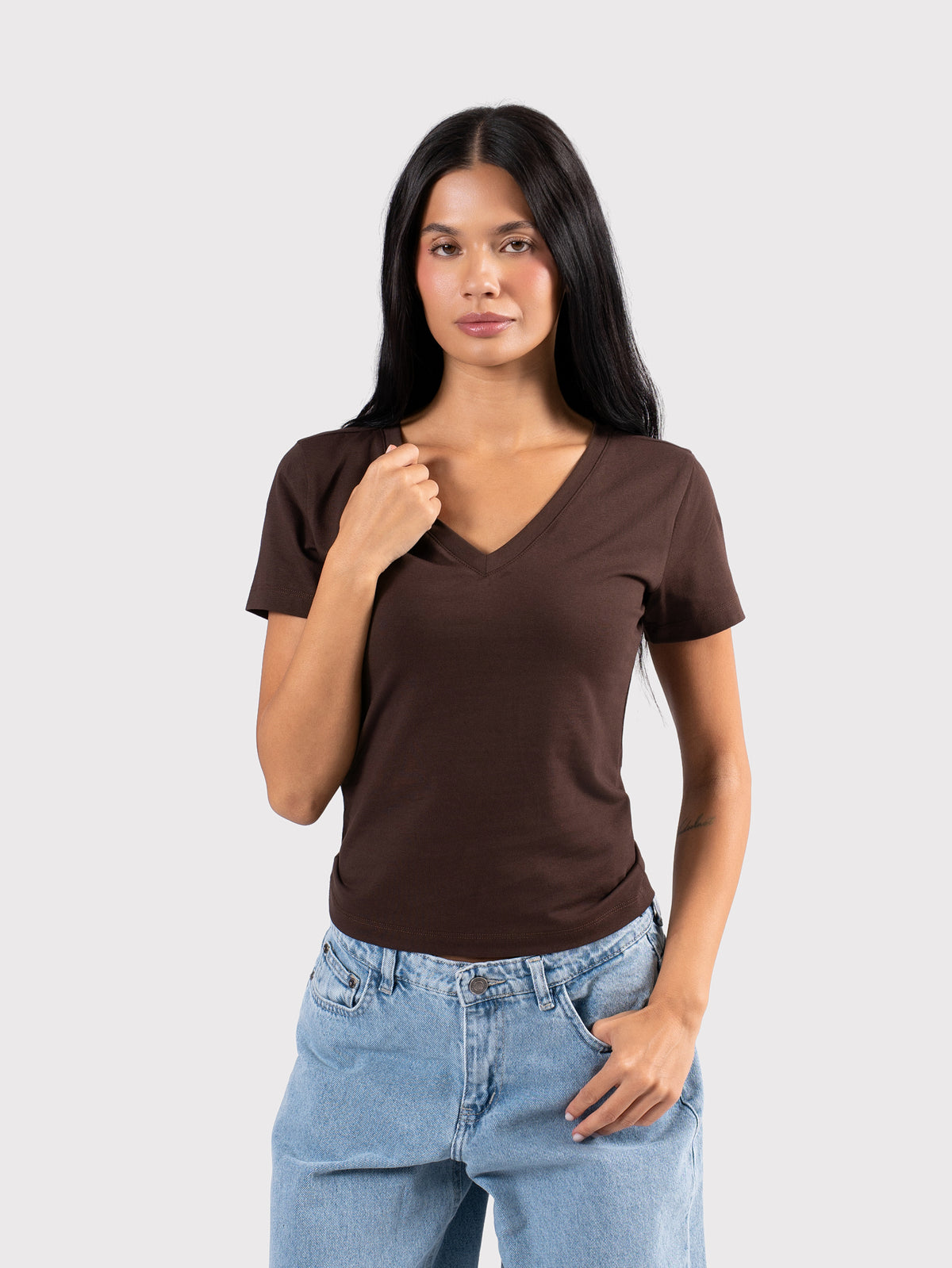 V-NECK SHORT SLEEVE TOP BROWN