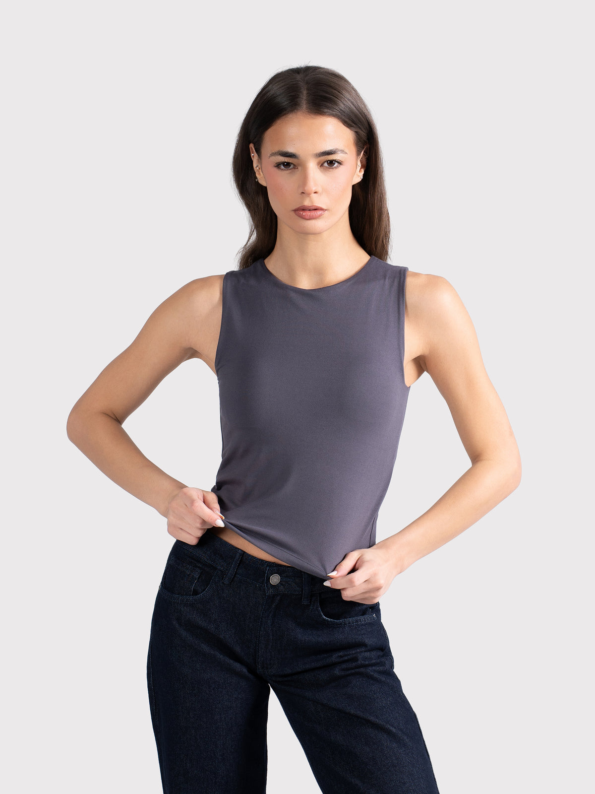 MICROFIBER CREWNECK TANK TOP CHARCOAL
