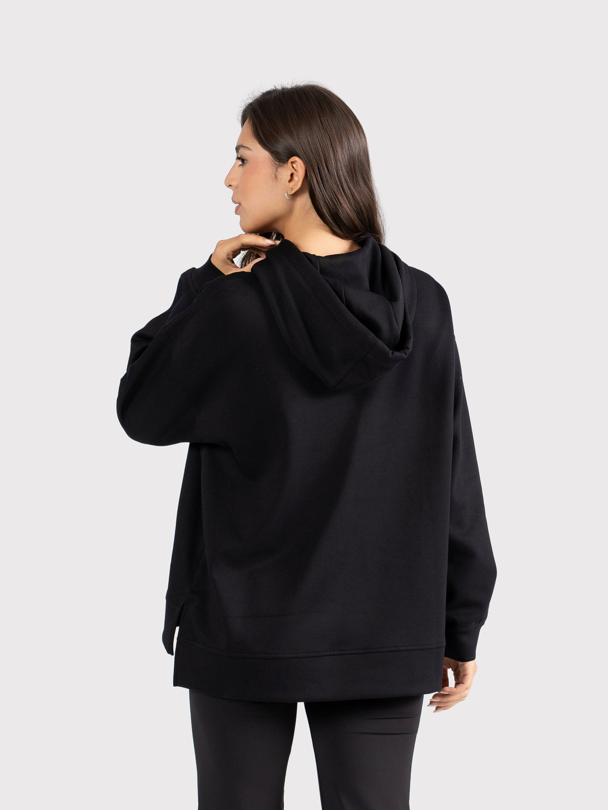 BREATHABLE OVERSIZED HOODIE - BLACK
