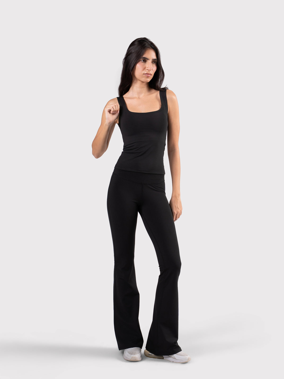 MOVE TANK TOP BLACK