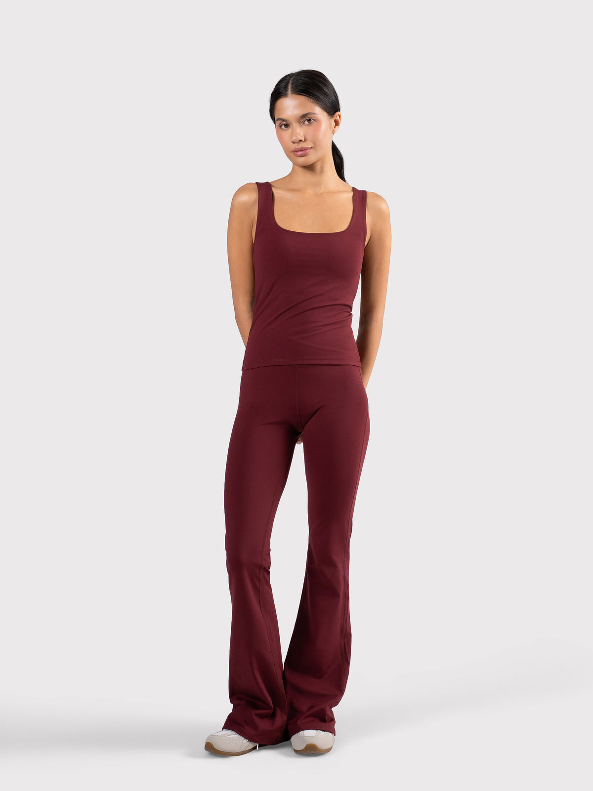 MOVE TANK TOP BURGUNDY
