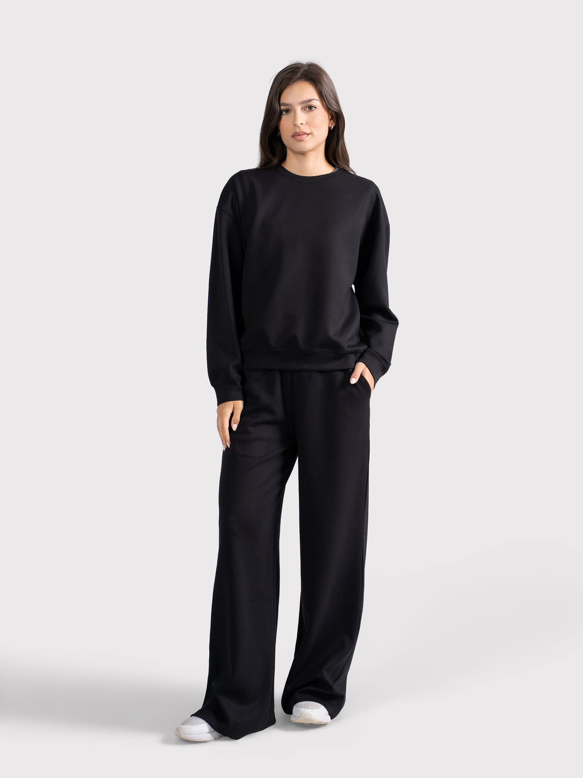 BREATHABLE CREWNECK BLACK
