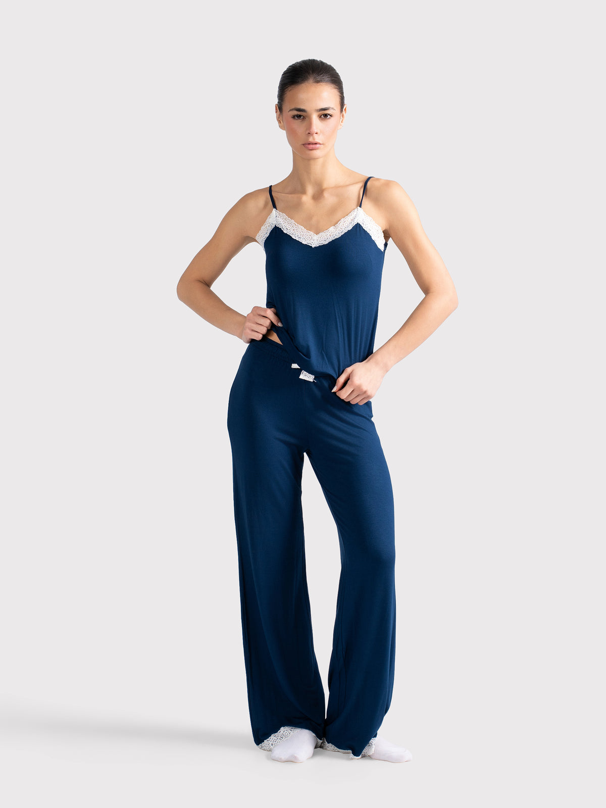 WHITE LACE TRIM CAMI PANTS SET NAVY